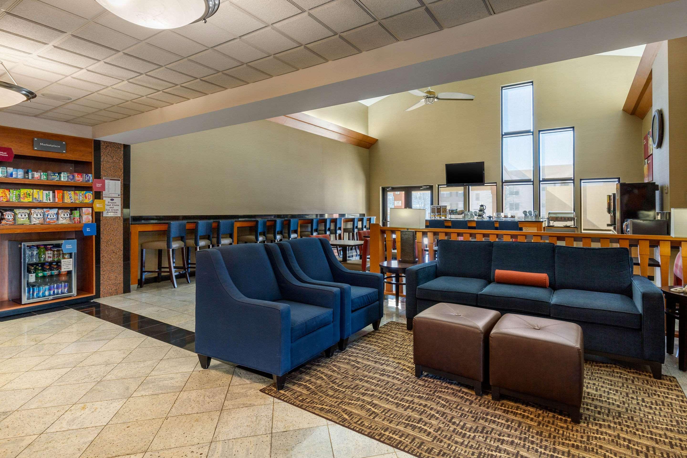 Holiday Inn Express & Suites Leesburg - Historic District By Ihg Buitenkant foto