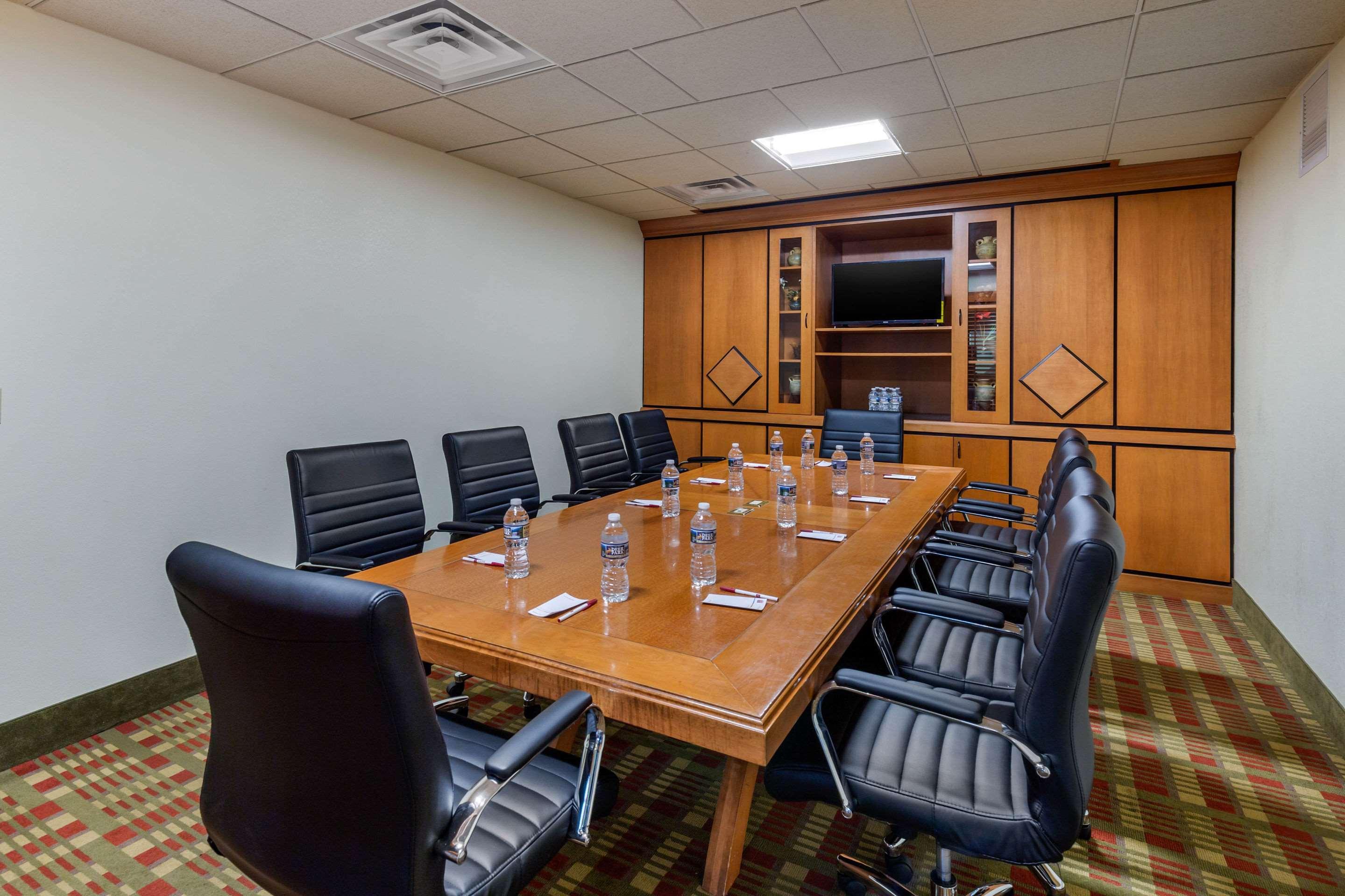 Holiday Inn Express & Suites Leesburg - Historic District By Ihg Buitenkant foto
