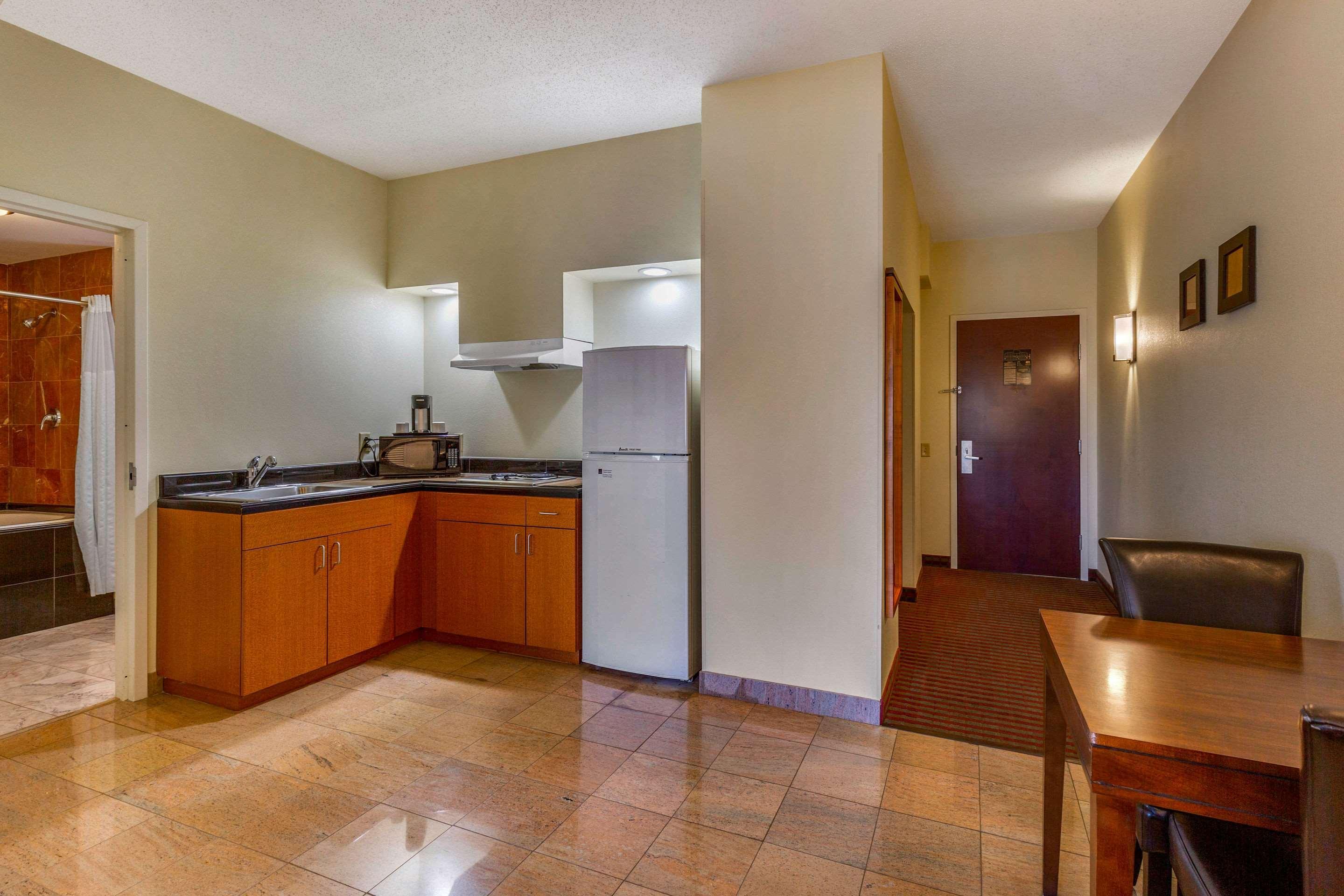 Holiday Inn Express & Suites Leesburg - Historic District By Ihg Buitenkant foto