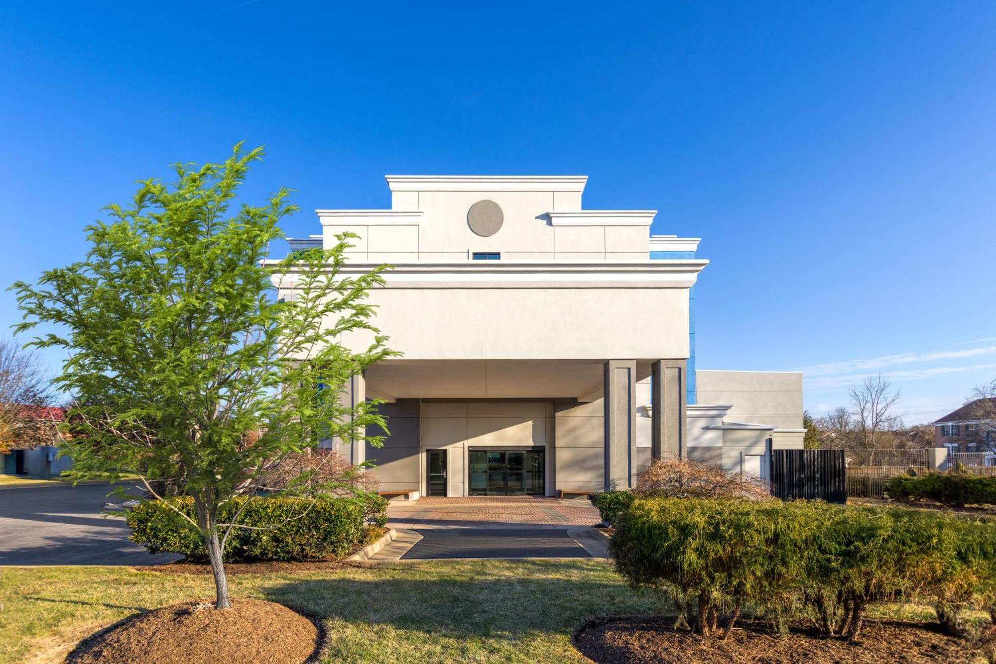 Holiday Inn Express & Suites Leesburg - Historic District By Ihg Buitenkant foto