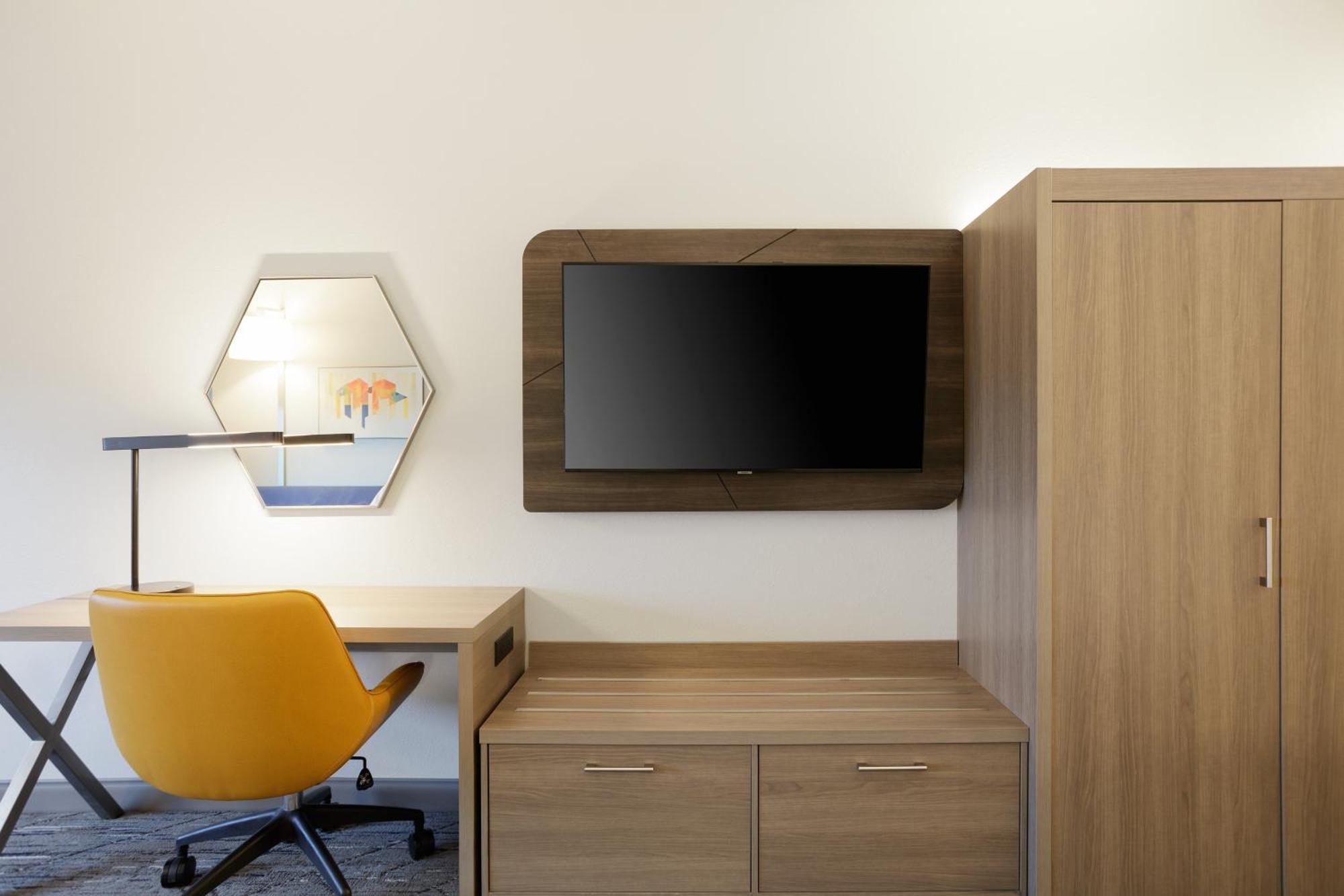 Holiday Inn Express & Suites Leesburg - Historic District By Ihg Buitenkant foto